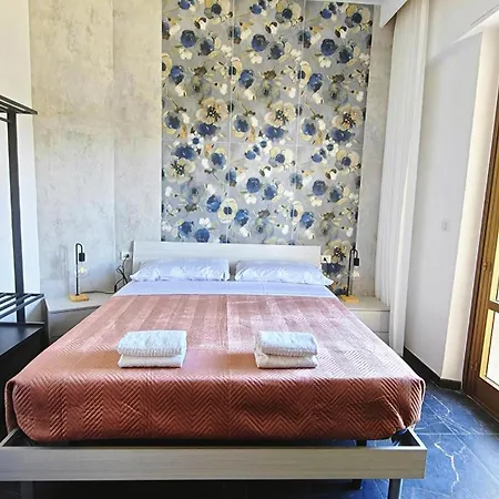Lifei House منزل للإقامة