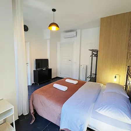 Homestay Lifei House Rome